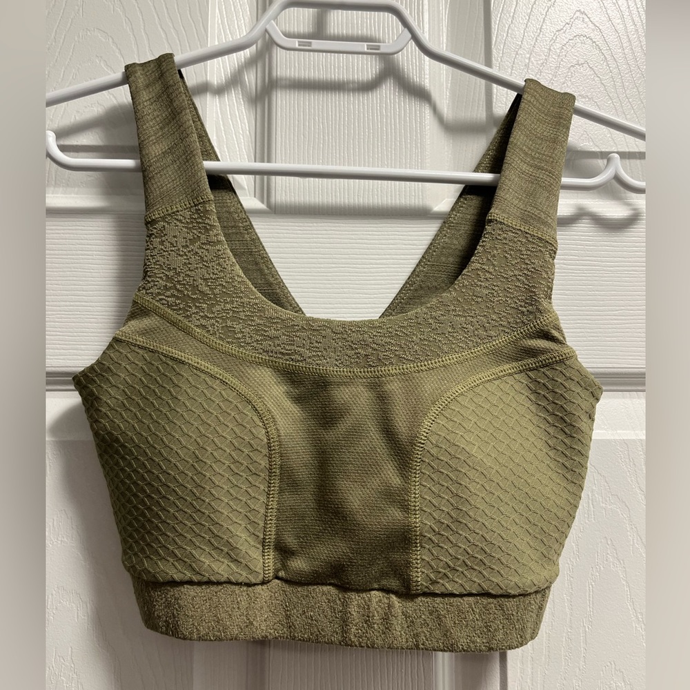 Gymshark / Sports Bra / S-M